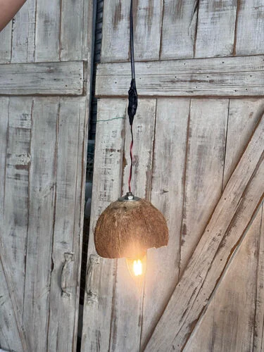 Lampu Tempurung kelapa