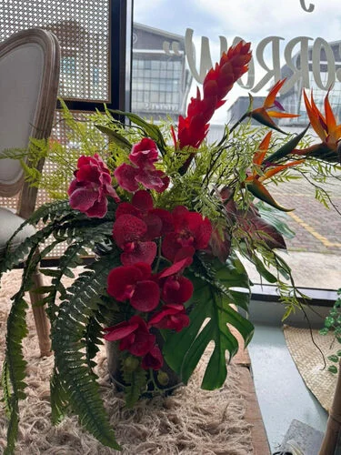 (SM) Bunga tropical pasu
