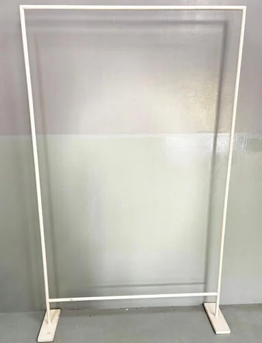 ™ Stand Besi White