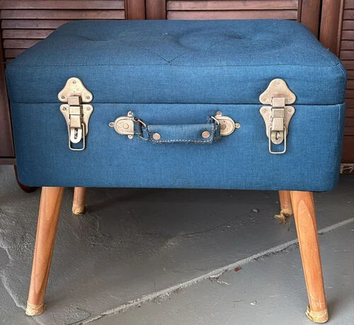™ Vintage Suitcase Stool