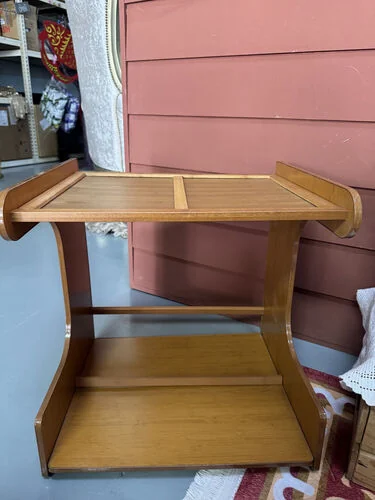 ™ Wood side table